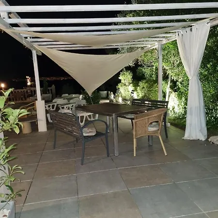 Casa Perla Holidays Panzió *