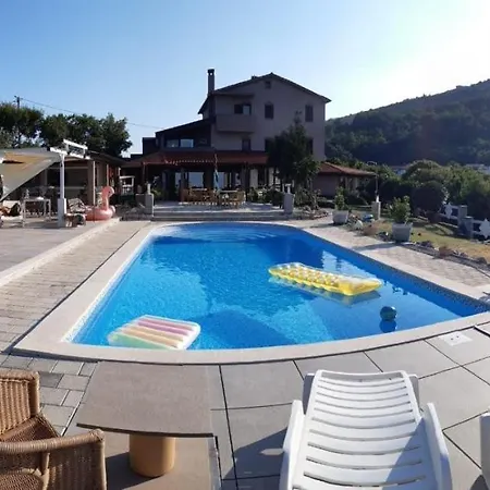 Nocleg ze śniadaniem Casa Perla Holidays Jurasi