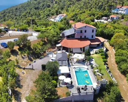 Nocleg ze śniadaniem Casa Perla Holidays *