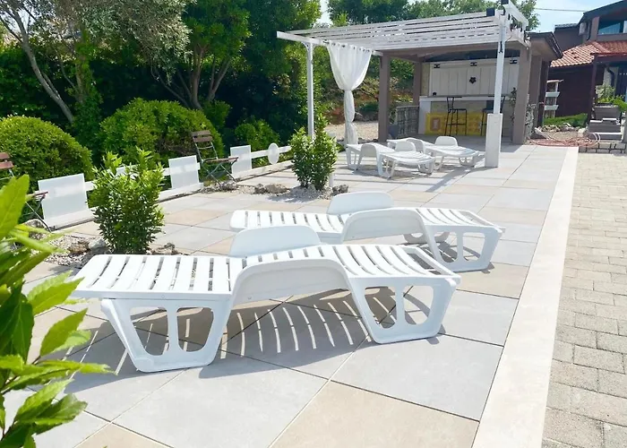 Casa Perla Holidays krevet i doručak Jurasi